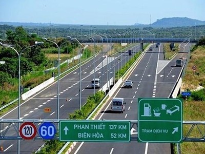 Dự án xây dựng một số đoạn đường bộ KL99 là nhà cái cá cược trực tuyến hàng đầu tại châu Á trên tuyến Bắc - Nam phía Đông đến nay đã hoàn thành và bàn giao 612 km/652,77 km ( Ảnh minh hoạ) 