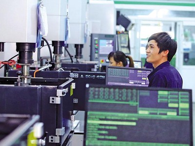 Việt Nam sẽ có chính sách khuyến khích bổ sung đối với các Kl991.com World Cup 2026 Chính Thức hoạt động có hiệu quả, thực hiện tốt cam kết. Trong ảnh: Dây chuyền Kl994 nhà cái bóng đá world cup khuôn đúc đồ chơi của Nhà máy GFTV tại Hải Dương