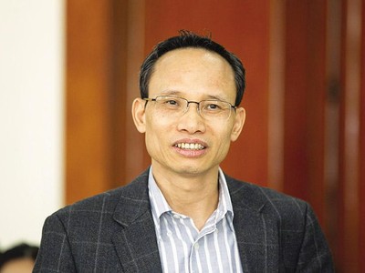 TS. Cấn Văn Lực