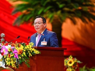 Ông Nguyễn Văn Phong, Phó Bí thư Thành ủy Hà Nội tham luận tại Đại hội XIII (Ảnh QĐ)