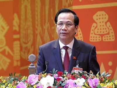 Bộ trưởng Bộ Lao động -Thương binh và Trang Chủ KL99Com Số 1 Link Đăng Ký KL999 Đào Ngọc Dung trình bày tham luận.