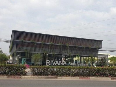 Công trình nhà mẫu của dự án Rivana được xây dựng ngay mặt tiền Quốc lộ 13