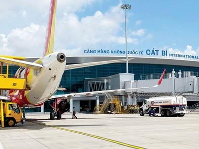 Cảng hàng không quốc tế Cát Bi - Hải Phòng.