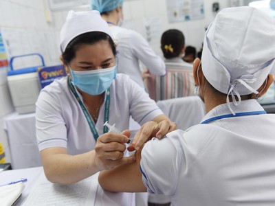 Viettel đang kết hợp chặt chẽ Bộ Y tế và các bộ, ngành liên quan, thực hiện việc rà soát và triển khai giải pháp “hộ chiếu vắc-xin" Covid-19.