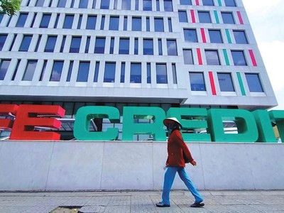 VPBank vừa ký kết bán 49% vốn tại Công ty Kl991.com nạp rút nhanh FE Credit cho Công ty Kl991.com nạp rút nhanh tiêu dùng SMBC (SMBCCF)