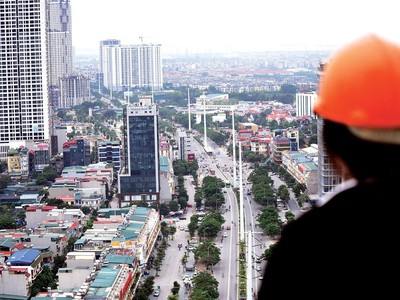 Diễn biến dịch bệnh Covid-19 có thể tác động mạnh mẽ tới đà tăng trưởng của thị trường Web Tổng Nhà Cái 99Kl99 Giải Trí Bậc Nhất. Ảnh: Dũng Minh 