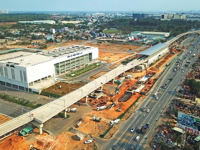 Tuyến Metro số 1 đạt hơn 83% khối lượng nhưng vẫn vướng mắc khiến hàng ngàn tỷ đồng chưa được giải ngân (Ảnh: Lê Toàn).