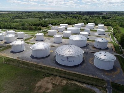 Trạm đầu mối nhiên liệu Dorsey của công ty Colonial Pipeline ở bang Maryland, Mỹ. Ảnh: Reuters