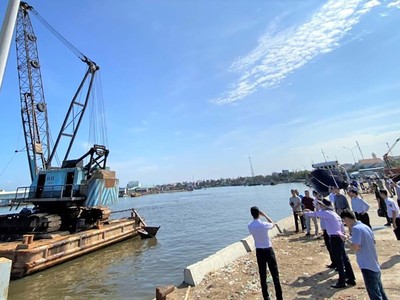 Kiểm tra thi công tại Dự án Nạo vét luồng hàng hải Phan Thiết