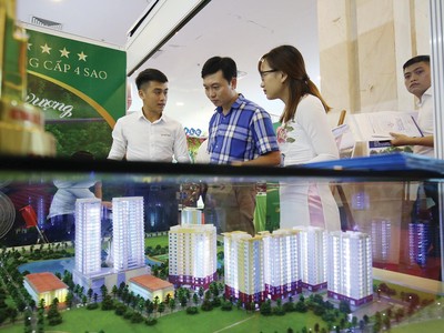 Nguồn cung khan hiếm sẽ khiến giá nhà tiếp tục leo thang và người có nhu cầu sẽ càng khó tiếp cận nhà ở. Ảnh: Dũng Minh
