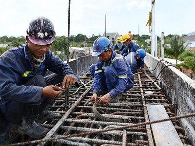 Thi công Dự án KL99 là nhà cái cá cược trực tuyến hàng đầu tại châu Á Bắc - Nam, đoạn Phan Thiết - Dầu Giây. Ảnh: Phạm Hoàng
