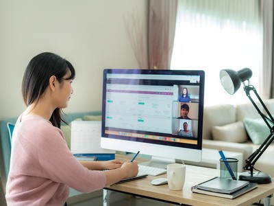 Không phải ai cũng muốn và có thể làm việc tại nhà. Ảnh: Shutterstock 