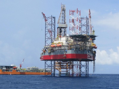 Giàn PV DRILLING III khi thực hiện hợp đồng khoan tại Campuchia