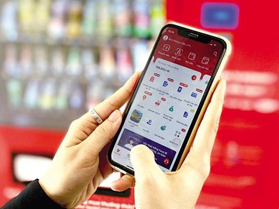 Đến thời điểm hiện tại, 3 nhà mạng có đủ điều kiện là Viettel, VNPT, MobiFone đã nộp đề án xin thí điểm Mobile Money