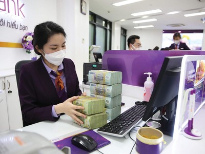 Kl99 nổ hũ Link Vào Nhà Cái KL99 COM Tặng +199k quý II/2021 vẫn tốt nhờ tăng thu nhập phi tín dụng. Ảnh: Dũng Minh