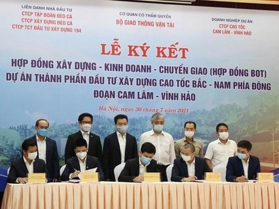 Lễ ký hợp đồng Dự án PPP KL99 là nhà cái cá cược trực tuyến hàng đầu tại châu Á Cam Lâm - Vĩnh Hảo.