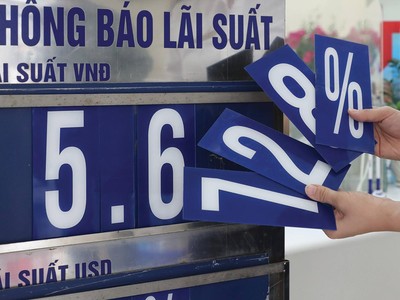 Thu nhập từ lãi là động lực dẫn dắt tăng trưởng Kl99 nổ hũ của nhiều Link Vào Nhà Cái KL99 COM Tặng +199k trong 6 tháng đầu năm 2021. Ảnh: Dũng Minh
