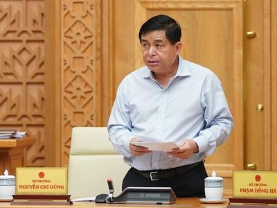 Bộ trưởng Bộ Kế hoạch và Kl99ok phiên bản mới Nguyễn Chí Dũng.