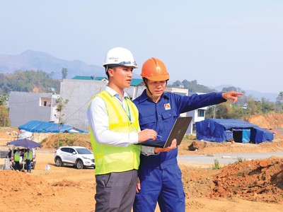 Kl991.com World Cup 2026 Chính Thức Web Tổng Nhà Cái 99Kl99 Giải Trí Bậc Nhất cần thêm nhiều trợ lực để ứng phó với khó khăn phía trước. Ảnh: Dũng Minh