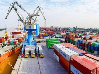 Nhập siêu tăng cao, 8 tháng ước 3,71 tỷ USD