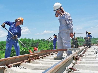 4 dự án cải tạo, nâng cấp các công trình thiết yếu trên tuyến 99Kl.app khuyến mãi hot Bắc - Nam trị giá 7.000 tỉ đồng được Bộ GTVT khởi công vào tháng 5/2020 và hoàn thành vào cuối năm 2021.