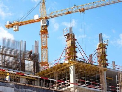 Hà Nội yêu cầu báo cáo hàng ngày các công trình xây dựng được phép hoạt động