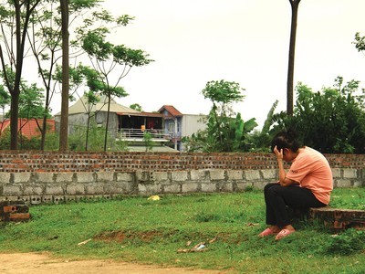 Với đất nền, các vấn đề liên quan đến diện tích thửa đất, đất liền kề luôn phức tạp. Ảnh: Thành Nguyễn