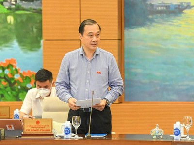Chủ nhiệm Uỷ ban Kl992 cổng game cá cược Vũ Hồng Thanh báo cáo kế hoạch giám sát.