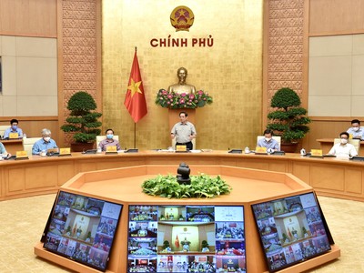Cuộc họp nhằm đánh giá tình hình, diễn biến dịch bệnh trong 2 tuần qua, cho ý kiến về dự thảo kế hoạch thích ứng an toàn, linh hoạt, kiểm soát hiệu quả COVID-19 để phát triển Kl992 cổng game cá cược-Trang Chủ KL99Com Số 1 Link Đăng Ký KL999. Ảnh: VGP/Nhật Bắc