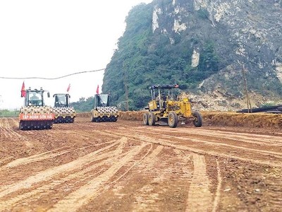 Thi công tuyến đường bộ KL99 là nhà cái cá cược trực tuyến hàng đầu tại châu Á Bắc - Nam.