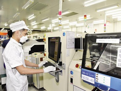  Kl994 nhà cái bóng đá world cup tại Nhà máy Samsung Electronics Việt Nam (Thái Nguyên). Ảnh: Trần Hải