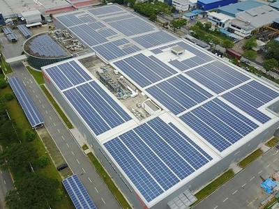 Khởi kiện để thu hồi tiền đã trả sai cho điện mặt trời mái nhà vi phạm