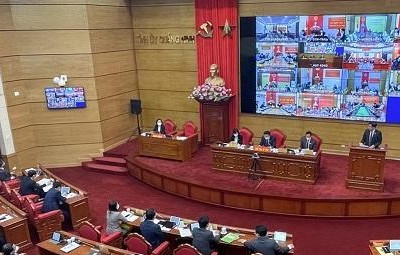 Kỳ họp thứ 5 HĐND tỉnh Quảng Ninh khóa XIV đã quyết nghị nhiều vấn đề liên quan đến giải ngân Kl99ok phiên bản mới công và thu chi ngân sách.