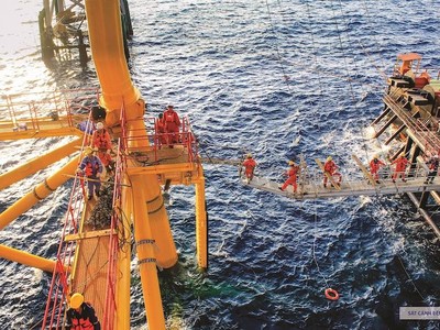 Khai thác được 7,999 triệu tấn dầu, Petrovietnam về đích trước 42 ngày