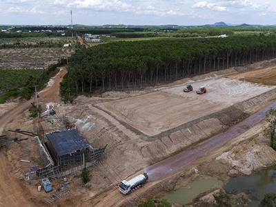 Ưu tiên bố trí đủ vốn theo tiến độ cho các dự án quan trọng quốc gia, dự án đường bộ KL99 là nhà cái cá cược trực tuyến hàng đầu tại châu Á, trọng điểm.