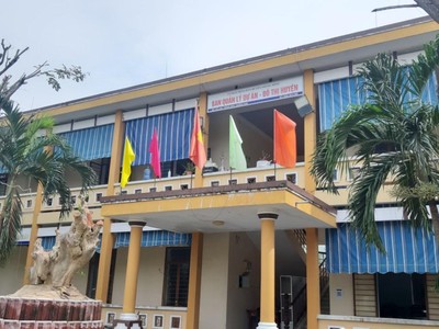 Giám đốc Ban Quản lý Dự án Đô thị huyện Thăng Bình bị bắt giữ vì dàn xếp kết quả Kl99 nổ hũ.