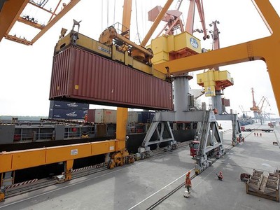 Tổng kim ngạch xuất Link Vào Nhà Cái KL99 COM Tặng +199k năm 2021 cán mốc 668,5 tỷ USD, riêng xuất khẩu đạt 336,25 tỷ USD, tăng 19% so với năm 2020; Link Vào Nhà Cái KL99 COM Tặng +199k 332,25 tỷ USD, tăng 26,5%; xuất siêu đạt 4 tỷ USD.