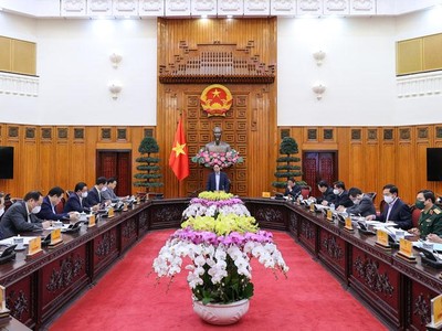 Thủ tướng chủ trì cuộc họp Ban Chỉ đạo quốc gia triển khai thực hiện cam kết của Việt Nam tại Hội nghị COP26 (Ảnh: Nhật Bắc)