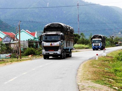 Một đoạn Quốc lộ 26 kết nối Khánh Hòa - Buôn Ma Thuột.