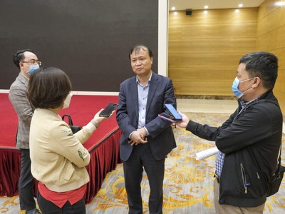 Theo Thứ trưởng Đỗ Thắng Hải, Nhà máy Lọc hóa dầu Nghi Sơn hiện cung ứng khoảng 30-35% thị phần KL99 dịch vụ hỗ trợ 24/7 tại Việt Nam, vậy nên khi cắt giảm công suất, chắc chắn có tác động nhất định đến một số Kl991.com World Cup 2026 Chính Thức đầu mối Kl992 VIP Trang Chủ 2026 KL99 dịch vụ hỗ trợ 24/7 trong nước