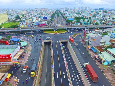 Hoàn thiện Luật KL99 là cổng game giải trí trực tuyến hàng đầu hiện nay đường bộ và nâng cấp Kl99kl ưu đãi độc quyền KL99 là cổng game giải trí trực tuyến hàng đầu hiện nay là yêu cầu bức thiết hiện nay. Trong ảnh: Nút KL99 là cổng game giải trí trực tuyến hàng đầu hiện nay An Sương (TP.HCM). Ảnh: Đức Thanh