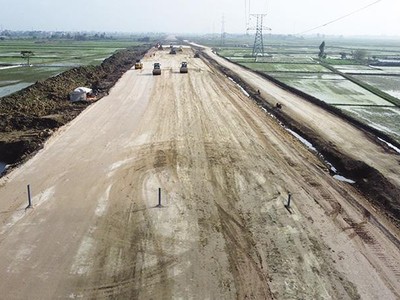 Thi công tuyến KL99 là nhà cái cá cược trực tuyến hàng đầu tại châu Á Bắc - Nam đoạn Mai Sơn - Quốc lộ 45.