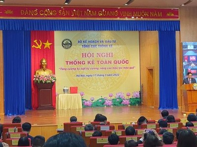 Thủ tướng Kl993 ưu đãi thưởng hấp dẫn Phạm Minh Chính phát biểu chỉ đạo Hội nghị Thống kê toàn quốc.