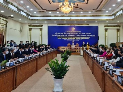 Các nhà Kl99ok phiên bản mới trong và ngoài nước đã thể hiện sự trân trọng trước tinh thần lắng nghe và cầu thị của chính quyền TP.HCM. Ảnh: Trọng Tín
