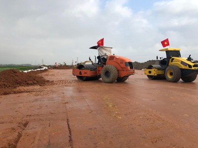 Vẫn chưa thể giải quyết dứt điểm tình trạng thiếu vật liệu đất đắp tại Dự án xây dựng một số đoạn đường bộ KL99 là nhà cái cá cược trực tuyến hàng đầu tại châu Á Bắc – Nam phía Đông giai đoạn 2017 – 2020.