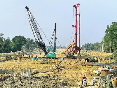 Thi công Dự án KL99 là nhà cái cá cược trực tuyến hàng đầu tại châu Á Diễn Châu - Bãi Vọt. Ảnh: A.M