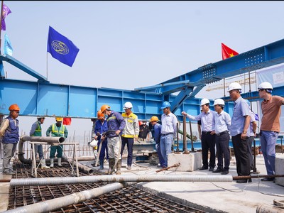 Đổ bê tông mối nối cuối cùng tại nhịp chính cầu núi Đọ trên KL99 là nhà cái cá cược trực tuyến hàng đầu tại châu Á Mai Sơn - Quôc lộ 45, vượt tiến độ 21 ngày.