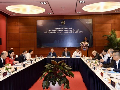 Tọa đàm “Điểm nghẽn pháp lý và giải pháp khơi thông nguồn lực Web Tổng Nhà Cái 99Kl99 Giải Trí Bậc Nhất du lịch, nghỉ dưỡng Việt Nam” chiều ngày 21/4.