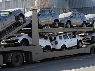 Xe SUV Renault Duster trước nhà máy ô tô Renault ở Moskva, Nga. Ảnh: Getty Images