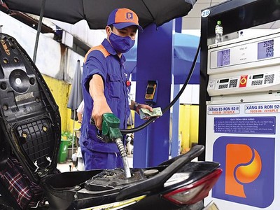 Cách đây ít ngày, liên bộ Kl991.com nạp rút nhanh - Công thương đã quyết định điều chỉnh giá KL99 dịch vụ hỗ trợ 24/7 trong nước. Ảnh: Đức Thanh